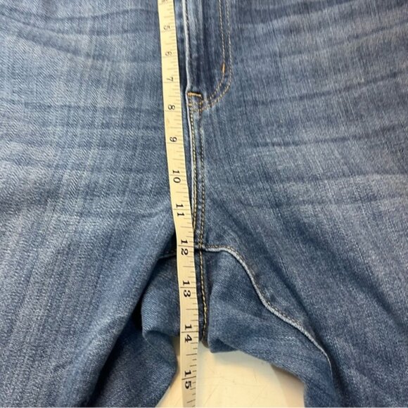 Levi's 726 High Rise Flare Jeans (plus Size) Medium Indigo Blue, size 18W - Picture 15 of 16